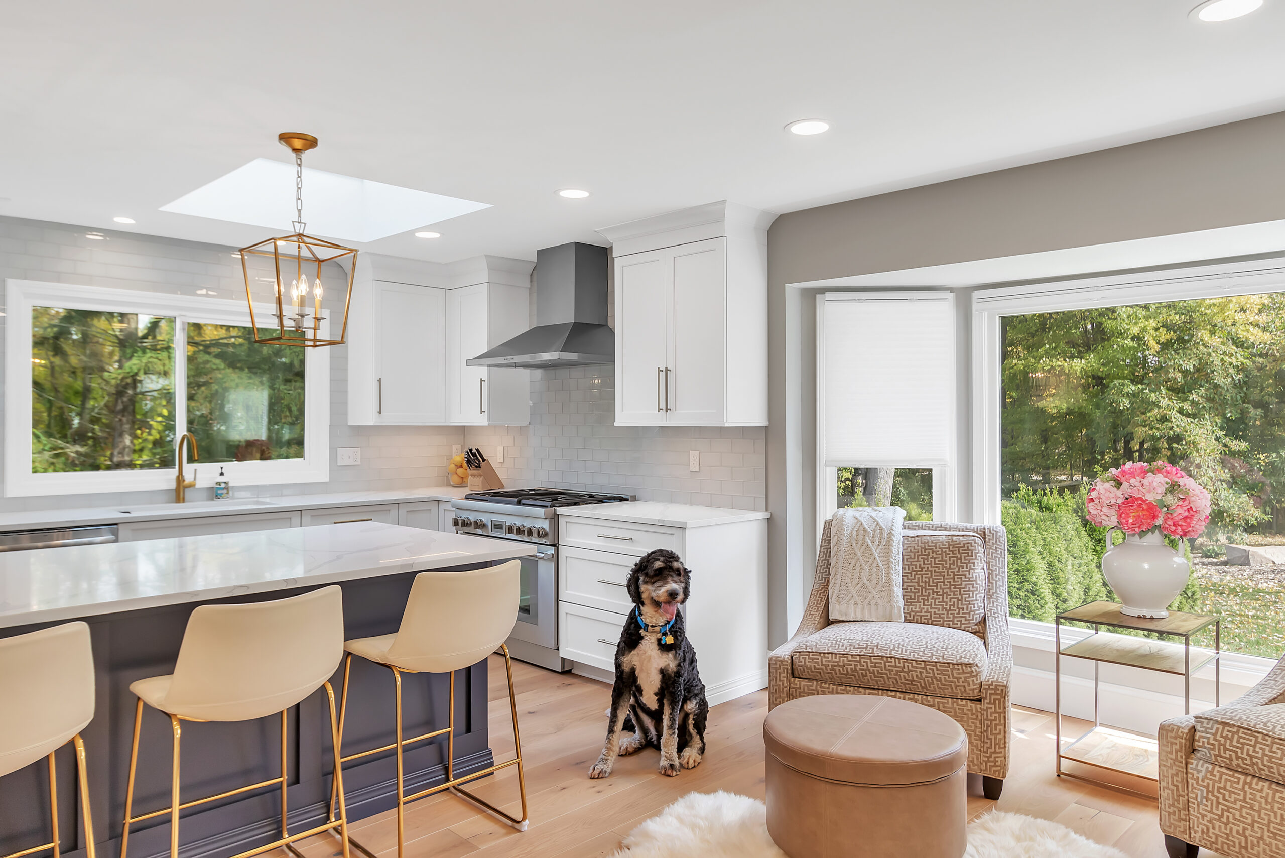 07 46490 Rockledge Dr Windowstill R